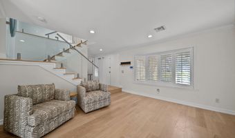 30729 Lakefront Dr, Agoura Hills, CA 91301
