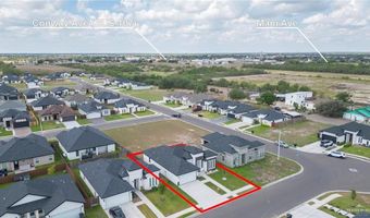 915 Pecan St, Alton, TX 78573