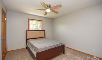 475 Gillcrest Dr, Albany, IN 47320