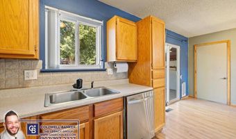2986 Herrington Dr, Casper, WY 82604