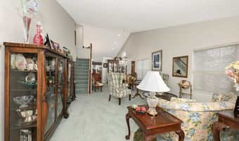 194 Kensington Ct, Aurora, OH 44202