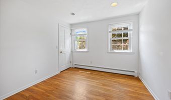 754 Rustic Ln, Cheshire, CT 06410