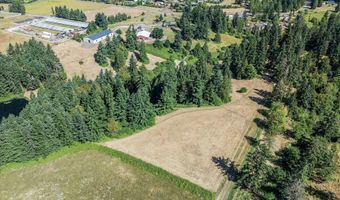 11800 S CARUS Rd, Oregon City, OR 97045