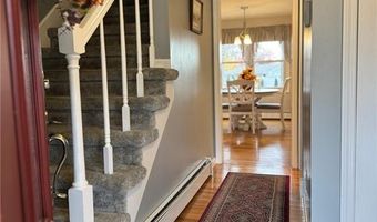 2212 Phenix Ave, Cranston, RI 02921