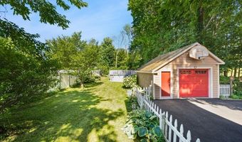 446 Plymouth St, Abington, MA 02351