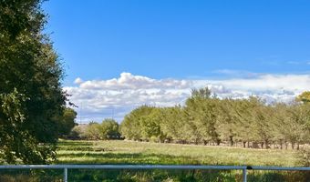 57 Edmundo Rd, Belen, NM 87002