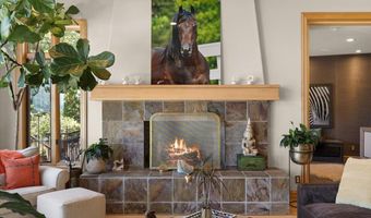 500 Ashland Loop Rd, Ashland, OR 97520