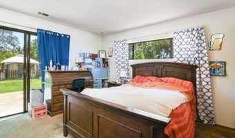 3096 Coral Tree Ln, Fallbrook, CA 92028