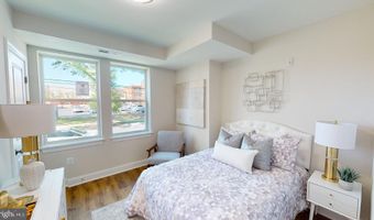 220 HAMILTON St NW 218, Washington, DC 20011