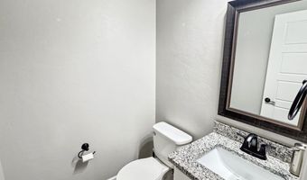 406 Plantation Ct, Carlsbad, NM 88220