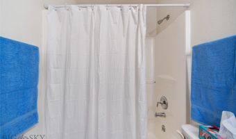 1009 Paisley Dr, Belgrade, MT 59714