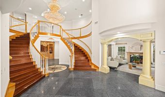 1118 S 6th Ave, Arcadia, CA 91006