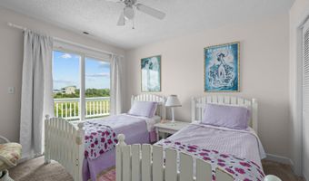 105 Island Quay Ct, Atlantic Beach, NC 28512