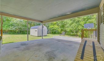 198 Bedford Dr, Hull, GA 30646