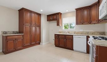 1010 Thomas Way, Escondido, CA 92027