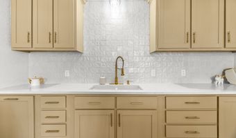 409 NE 6th St, Andrews, TX 79714