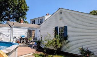 17 Stone Ave, Warwick, RI 02889