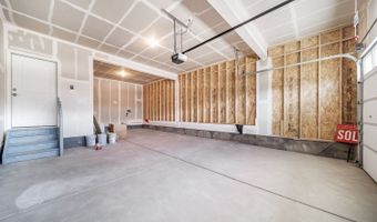 22242 E 38th Pl, Aurora, CO 80019