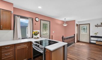 230 NW Arlan Dr, Ankeny, IA 50023