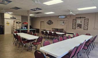 920-924 Parriott St, Aplington, IA 50604