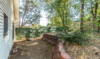 612 Lovers Ln, Aztec, NM 87410