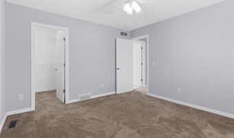 324 Buttermere Ln, Amherst, OH 44001