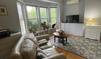 52 S Allen St, Albany, NY 12208