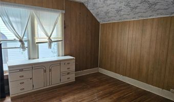 210 S Pearl St, Albert Lea, MN 56007
