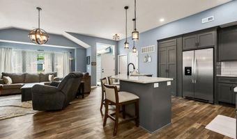 216 Blackberry Cir, Archie, MO 64725