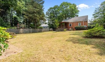 805 N Chestnut St, Aberdeen, NC 28315