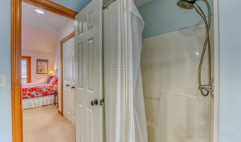 254 Crawford Ridge Rd 3, Carroll, NH 03575