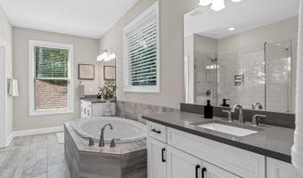 28 VANDIVER, Acworth, GA 30101