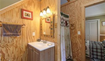 230 Skyview Dr, Clarkesville, GA 30523