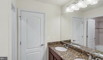40978 SPUR RUN Ln, Aldie, VA 20105