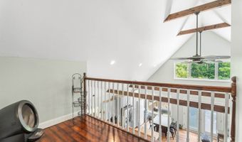 75 Marsh Rd, Belfast, ME 04915