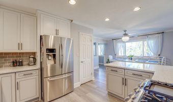 755 Bear Valley Pkwy, Escondido, CA 92025