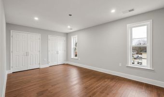 4917 ERIE St, Annandale, VA 22003