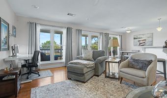 214 HARBOR Cir, Alligator Point, FL 32346