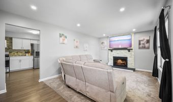 3 Ocean Ave, Barnegat, NJ 08005