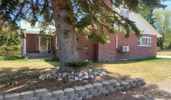 220 N 9th St, Challis, ID 83226