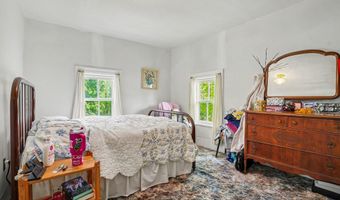 715 Marshall St, Allegan, MI 49010