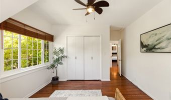 6438 Ivarene Ave, Los Angeles, CA 90068