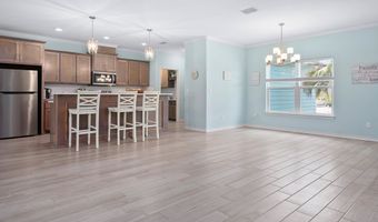 1074 S BAY St, Aransas Pass, TX 78336