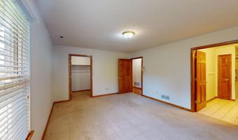 4028 Oakfield Dr, Indianapolis, IN 46237