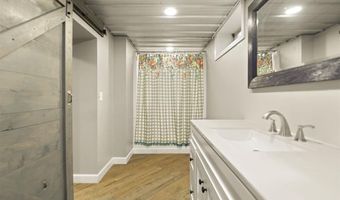 131 York Loop, Albany, KY 42602