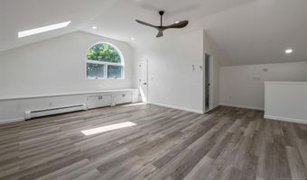 31 Gloria Dr, Allendale, NJ 07401