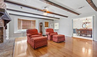 9141 Woodbine St, Baton Rouge, LA 70815