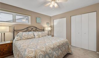 307 21st St NW, Austin, MN 55912