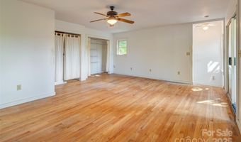 40 Craggy View Ln, Barnardsville, NC 28709