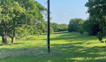 858 County Road 2395, Alvord, TX 76225